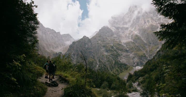 Quels sont les meilleurs itinéraires de trekking en montagne ?
