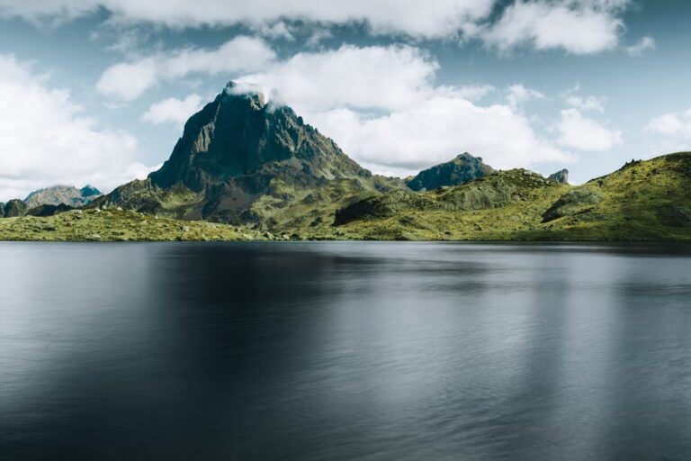 Quelles merveilles découvrir lors d&rsquo;une randonnée dans les Pyrénées ?