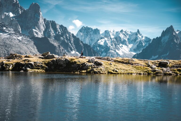Quels itinéraires de randonnée alpine choisir pour votre prochaine aventure?