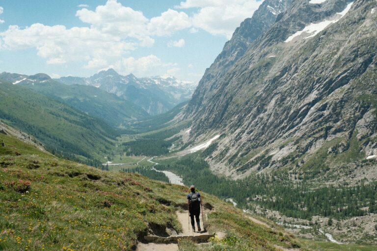Partez-vous en randonnée dans les Pyrénées pour profiter des panoramas ?