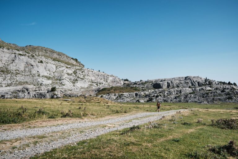 À quoi ressemble une randonnée authentique dans les Pyrénées ?