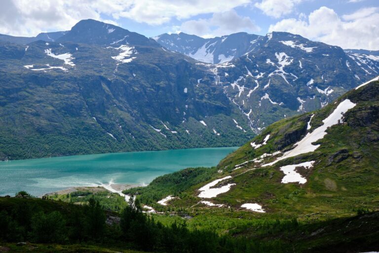 Voulez-vous tenter l&rsquo;aventure en pleine nature dans les Pyrénées ?